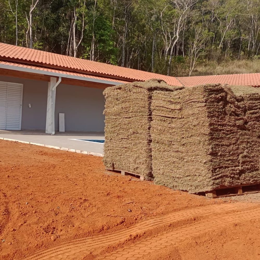 8CB99689-90E4-4E14-B21C-F32CED2DFCD6